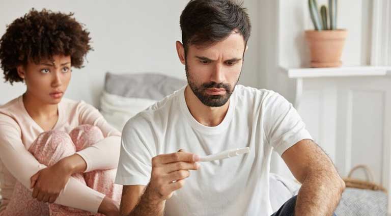 Read more about the article Supporting Your Partner Through Male Infertility Challenges