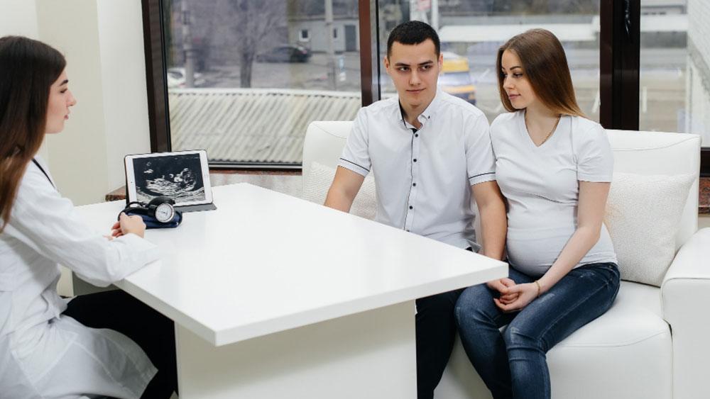 You are currently viewing Questions to Ask Your Doctor During Your First IVF Consultation