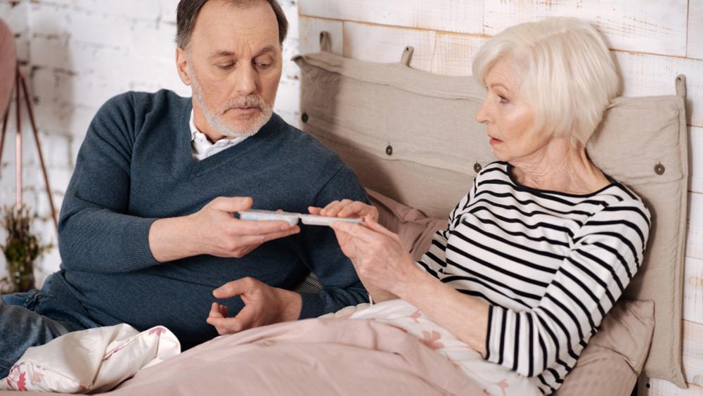 You are currently viewing How Age Affects Fertility: What Every Couple Should Know