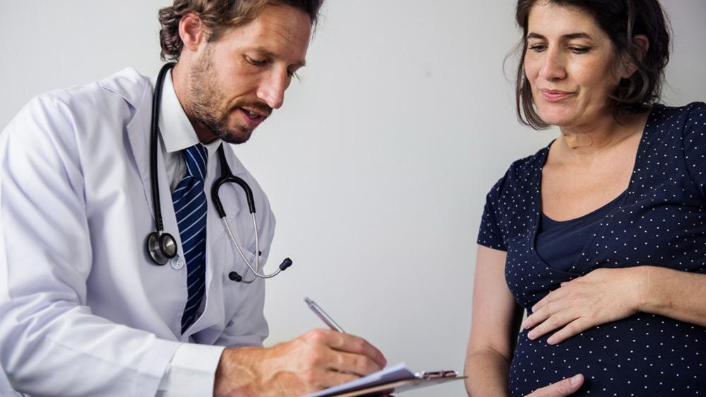 You are currently viewing How to Choose the Right IVF Doctor: 9 Medical Factors That Matter